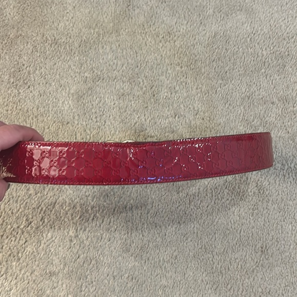 Gucci Red Patent Leather Belt w Gold Heart Buckle size 95 EU - Picture 8 of 8
